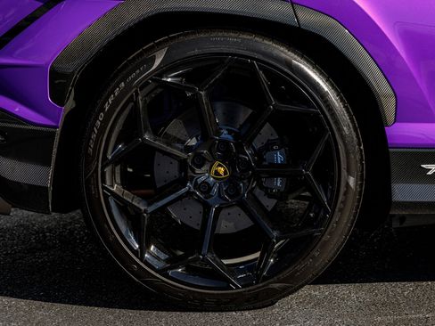 Used 2024 Lamborghini Urus Performante image 27