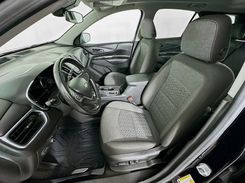 Used 2022 Chevrolet Equinox LT AWD/4WD image 13