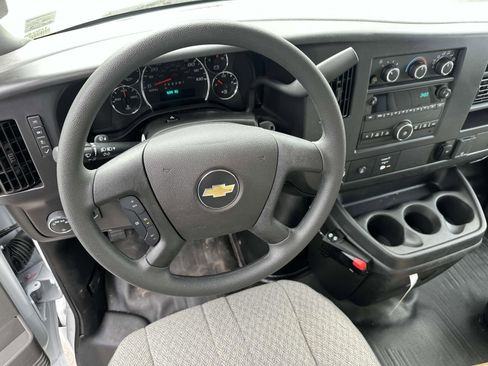 New 2025 Chevrolet Express 3500 w/ Power Convenience Package image 7