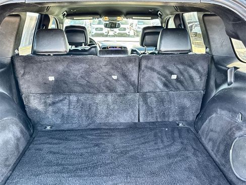 Used 2019 Jeep Grand Cherokee Altitude image 29