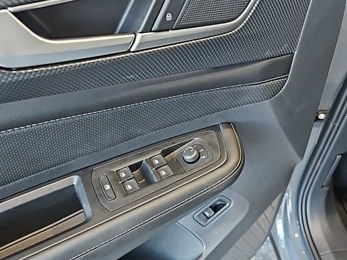 New 2026 Volkswagen Atlas Cross Sport SEL AWD/4WD image 27