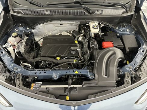 Used 2024 Buick Encore GX Preferred w/ Comfort Package FWD image 32