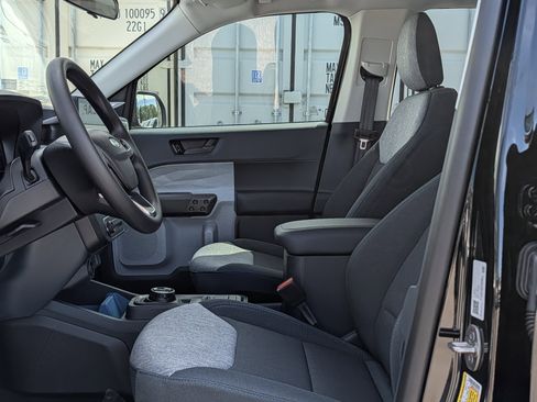 New 2026 Ford Maverick XLT image 21