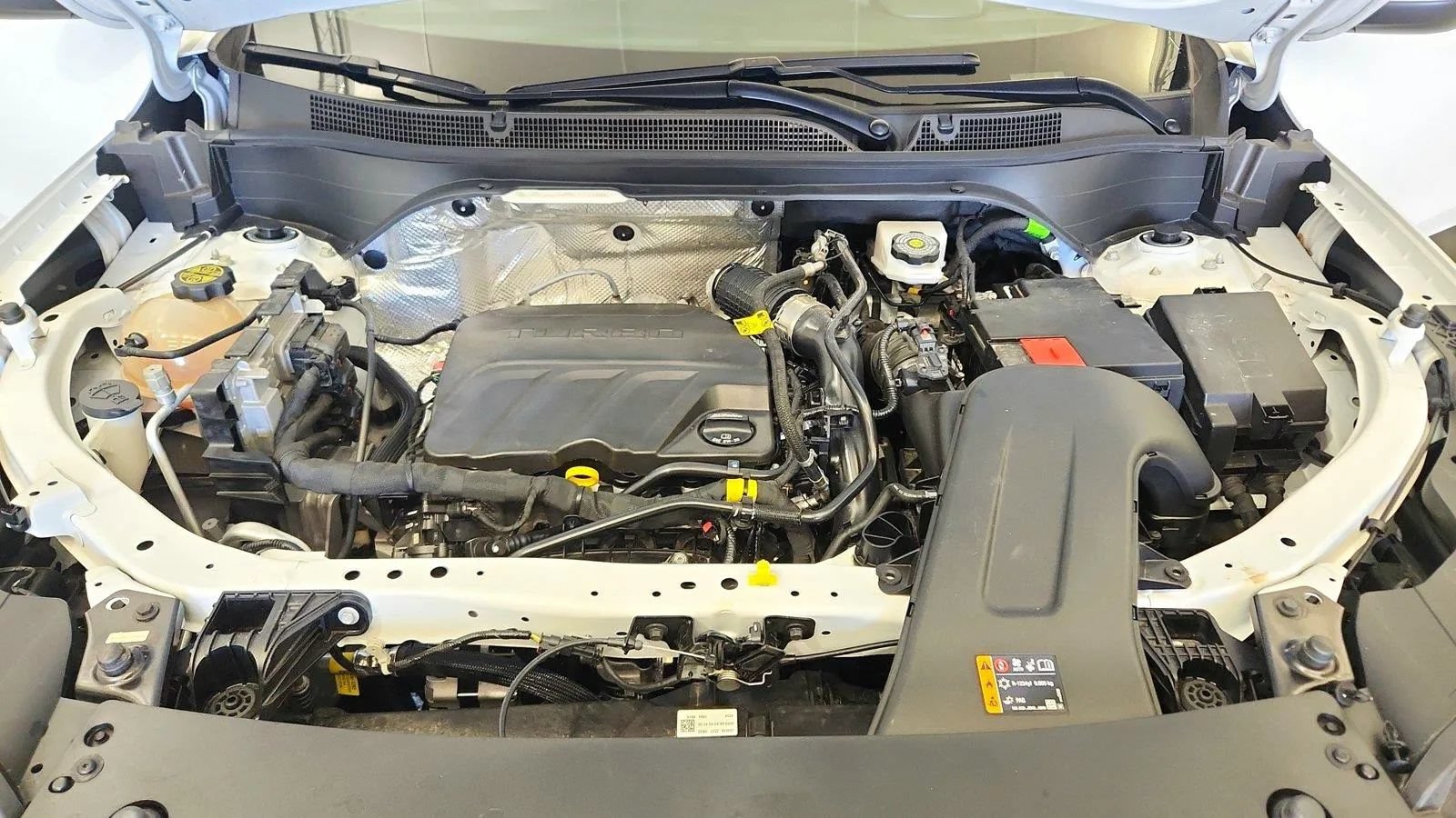 Used 2024 Chevrolet Trax LS w/ LS Convenience Package FWD image 37