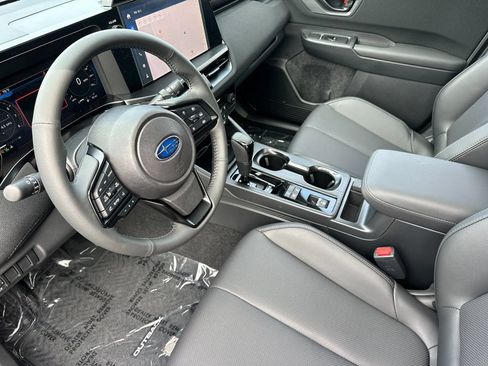 New 2026 Subaru Outback Limited AWD/4WD image 9