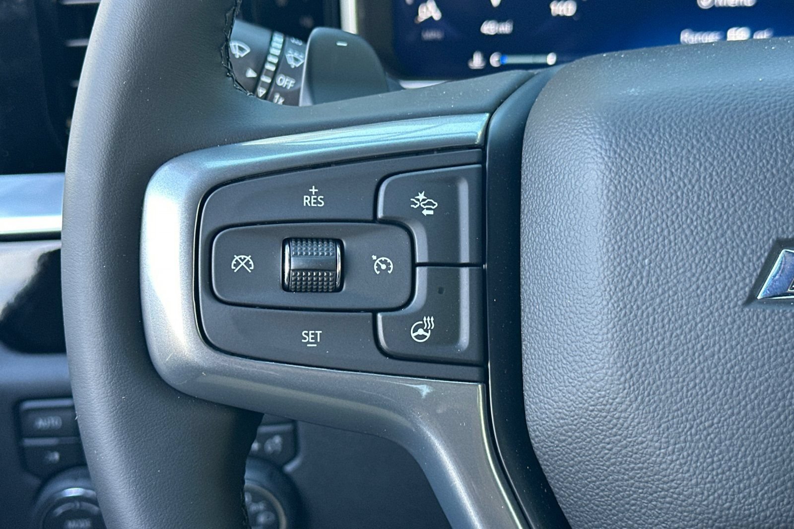 New 2026 Chevrolet Silverado 1500 RST w/ Convenience Package II AWD/4WD image 25