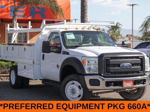 Used 2015 Ford F550 2WD Regular Cab Super Duty image 2
