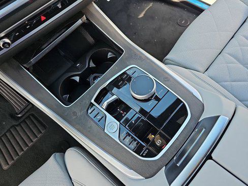 New 2026 BMW X5 sDrive40i w/ Climate Comfort Package image 26