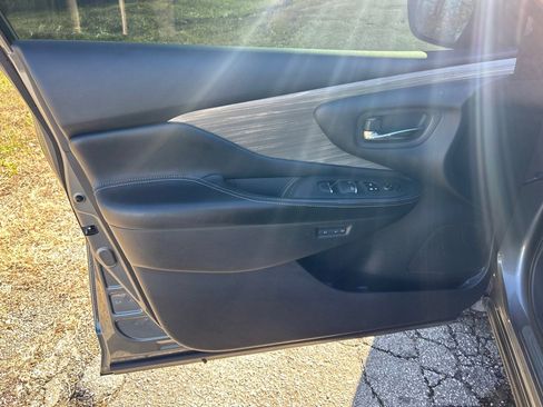 Used 2015 Nissan Murano SL w/ SL Technology Package image 7