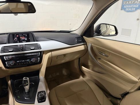 Used 2016 BMW 320i Sedan image 21