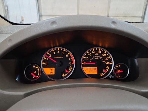 Used 2012 Nissan Pathfinder Silver image 49