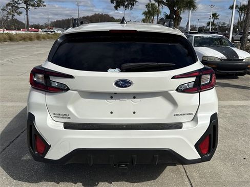Certified 2025 Subaru Crosstrek 2.0i Premium image 10