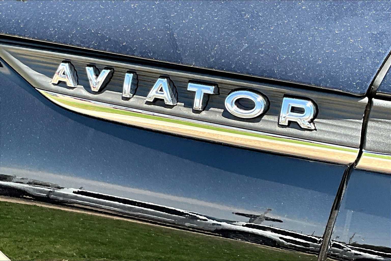 Used 2025 Lincoln Aviator Reserve w/ Luxury Package AWD/4WD image 15