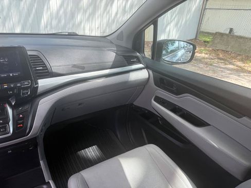 Used 2018 Honda Odyssey EX-L image 30