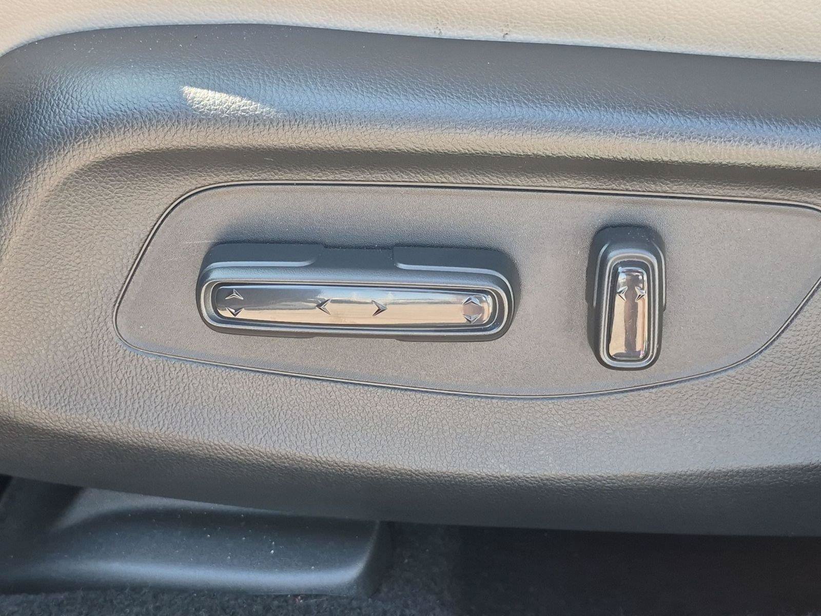 Certified 2026 Honda HR-V EX-L image 19