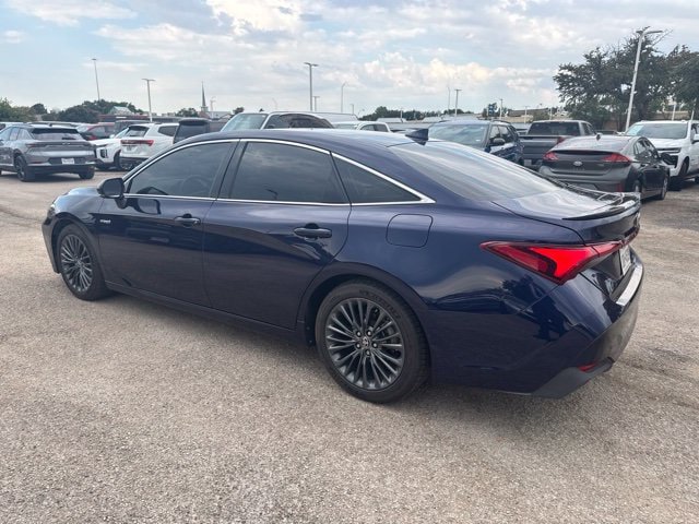 Used 2021 Toyota Avalon XSE FWD image 4