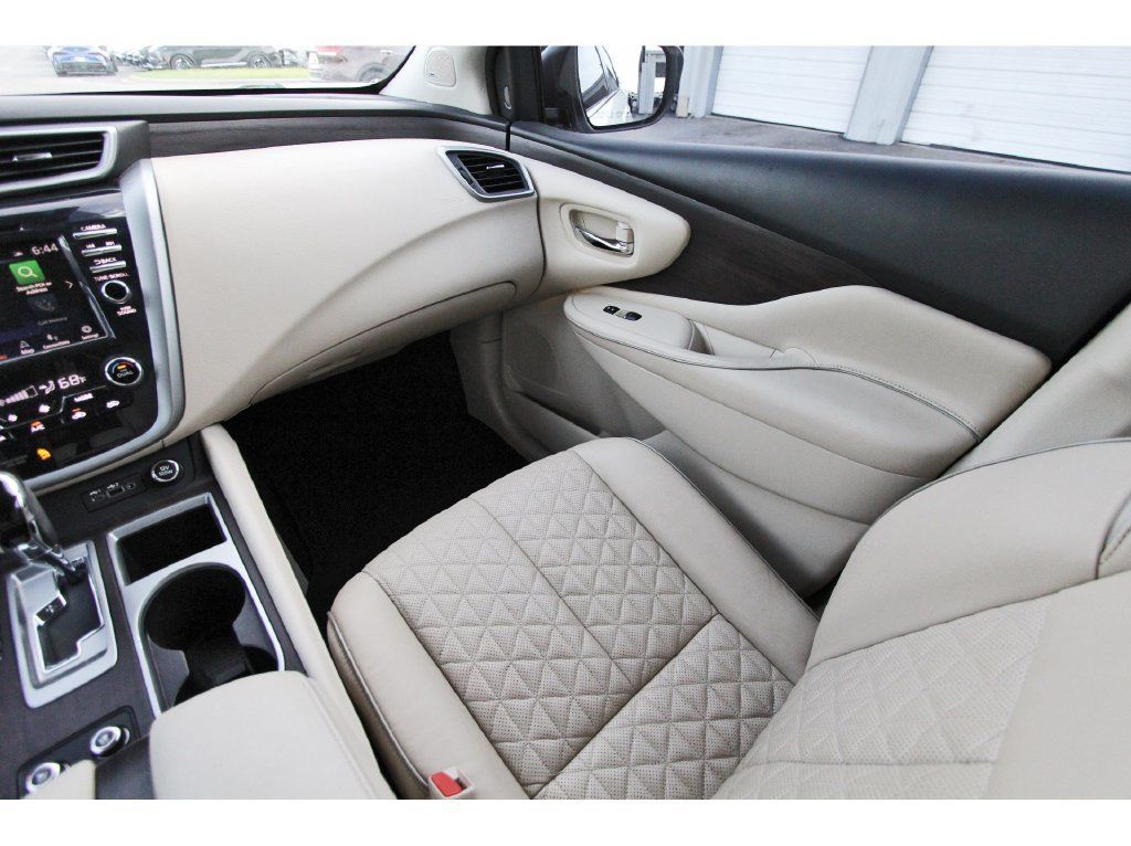 Used 2019 Nissan Murano Platinum w/ Cargo Package FWD image 11