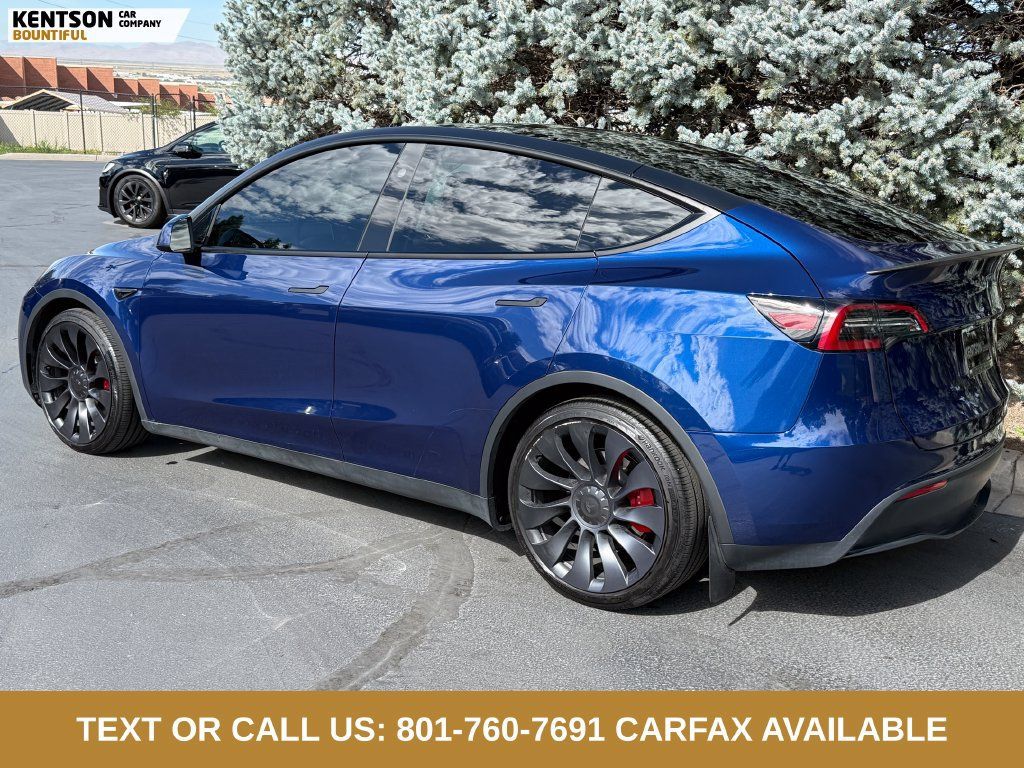 Used 2024 Tesla Model Y Performance AWD/4WD image 5