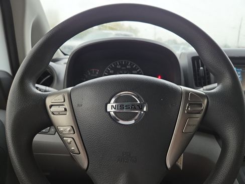 Used 2019 Nissan NV200 SV w/ Navigation Package image 15
