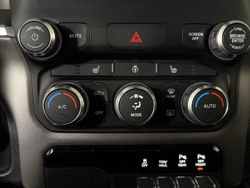 Used 2019 RAM 1500 Big Horn AWD/4WD image 21