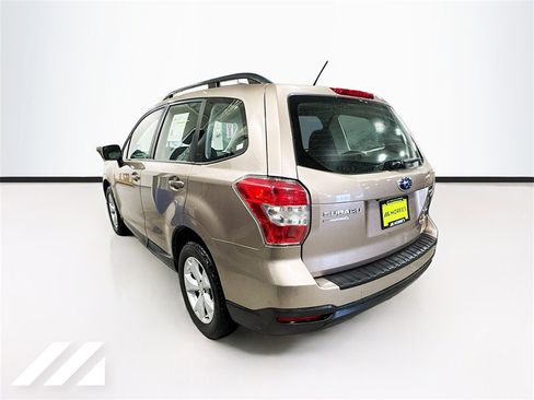 Used 2015 Subaru Forester 2.5i w/ Popular Package #2 image 6
