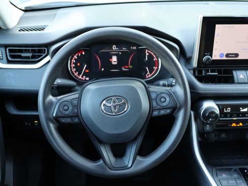 Certified 2025 Toyota RAV4 XLE FWD image 24