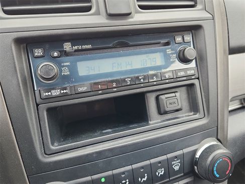 Used 2011 Honda CR-V LX image 25