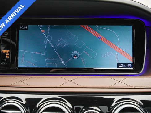 Used 2017 Mercedes-Benz Maybach S 550 4MATIC image 42