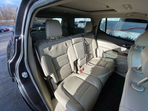 Used 2017 GMC Acadia Denali w/ Technology Package image 24