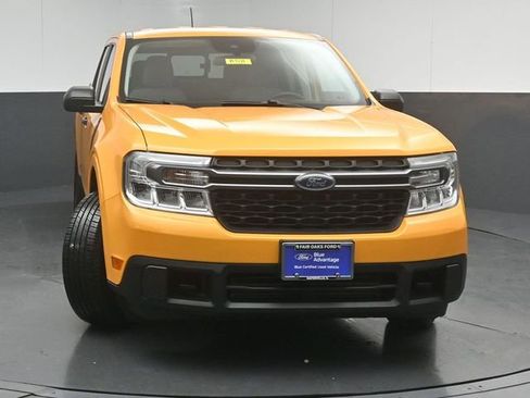 Certified 2022 Ford Maverick XLT w/ Equipment Group 300A Standard image 2