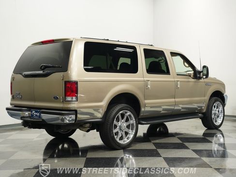 Used 2000 Ford Excursion XLT image 12