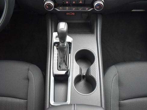 Used 2025 Nissan Altima 2.5 S image 12