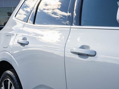 Used 2023 Volvo XC60 B5 Plus w/ Climate Package image 16