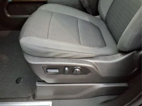 Used 2022 Chevrolet Silverado 1500 LT Trail Boss w/ Bed Protection Package AWD/4WD image 18