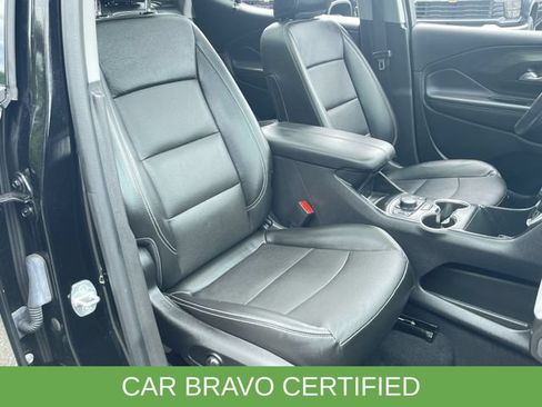 Certified 2022 GMC Terrain SLT w/ Infotainment Package II AWD/4WD image 29