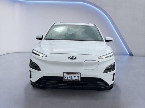 Used 2022 Hyundai Kona SEL w/ Convenience Package image 2