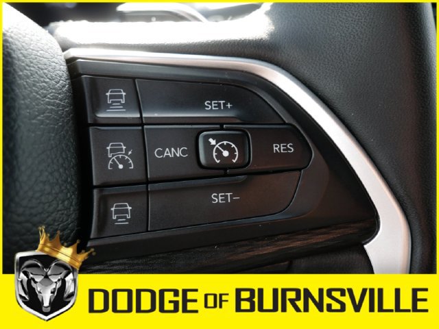 Used 2024 Jeep Grand Cherokee L Laredo AWD/4WD image 26