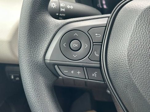 Certified 2026 Toyota Corolla LE FWD image 31