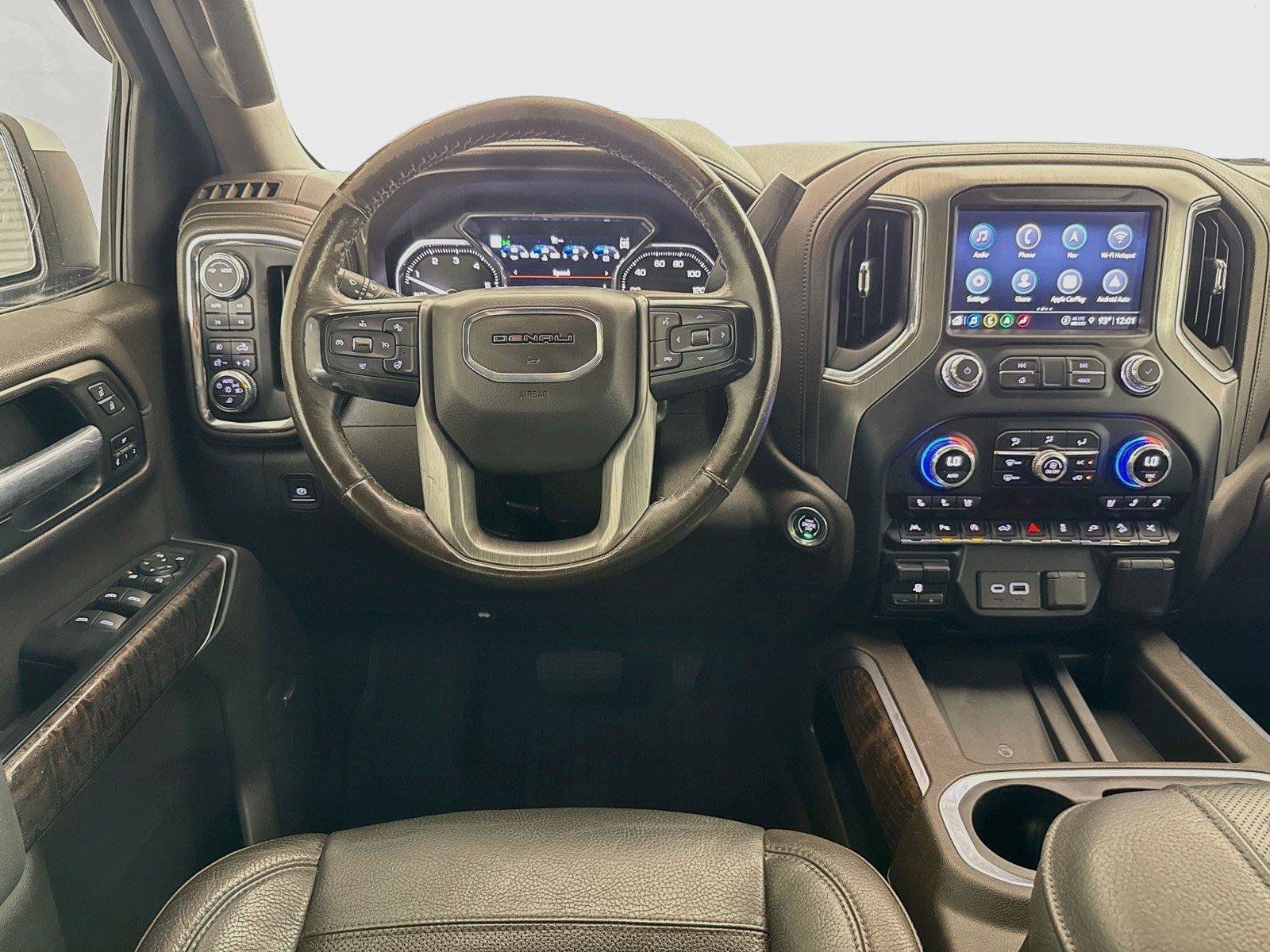 Used 2021 GMC Sierra 1500 Denali w/ Denali Ultimate Package AWD/4WD image 10
