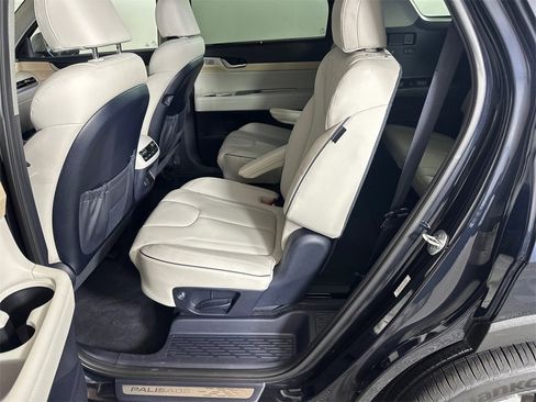 Used 2024 Hyundai Palisade Limited image 21