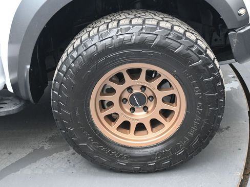 Used 2018 Ford F150 Raptor w/ Equipment Group 802A Luxury image 46