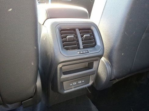 New 2026 Volkswagen Taos SEL image 8