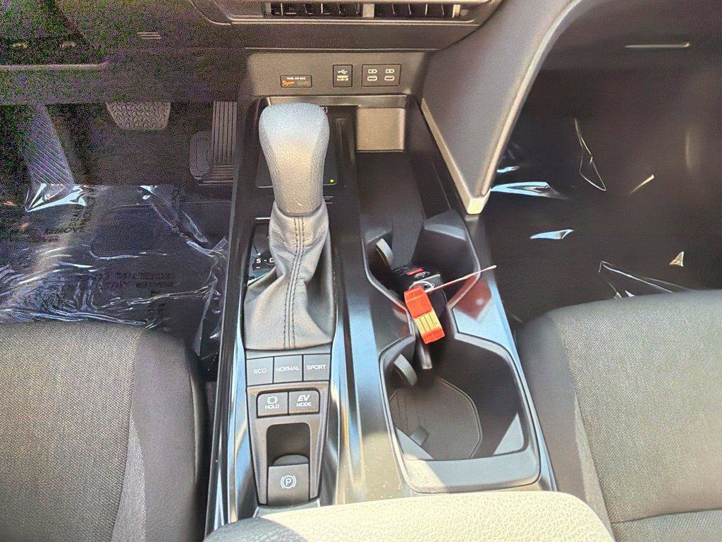 Used 2026 Toyota Camry LE FWD image 21