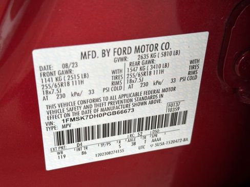 Used 2023 Ford Explorer XLT RWD image 29