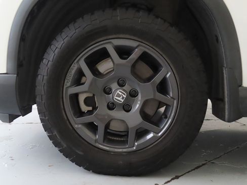 Used 2023 Honda Pilot TrailSport image 29