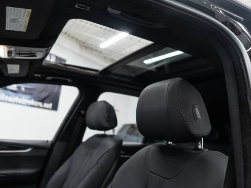 Used 2018 BMW X5 xDrive40e AWD/4WD image 8
