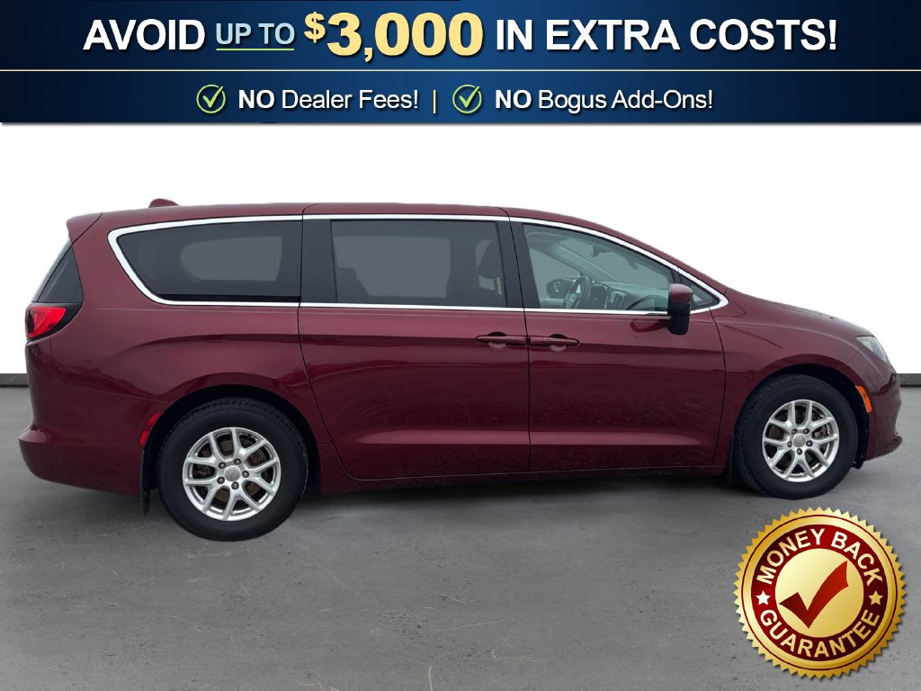 Used 2017 Chrysler Pacifica Touring FWD image 8