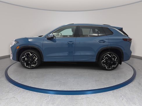 New 2026 Volkswagen Tiguan SEL R-Line AWD/4WD image 8