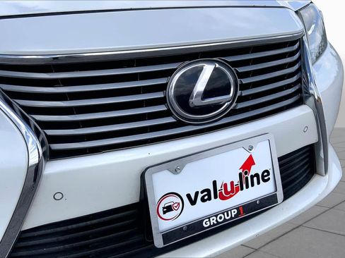 Used 2014 Lexus ES 350 w/ Luxury Package FWD image 29