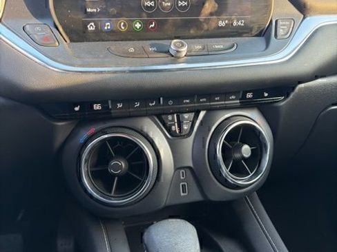 Used 2023 Chevrolet Blazer LT w/ Convenience Package image 14